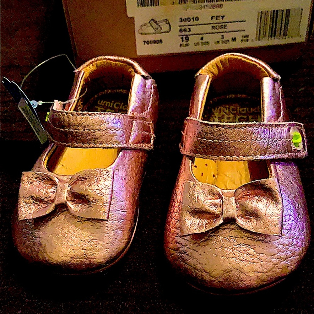 New Umibaby metallic rose gold leather dress shoes